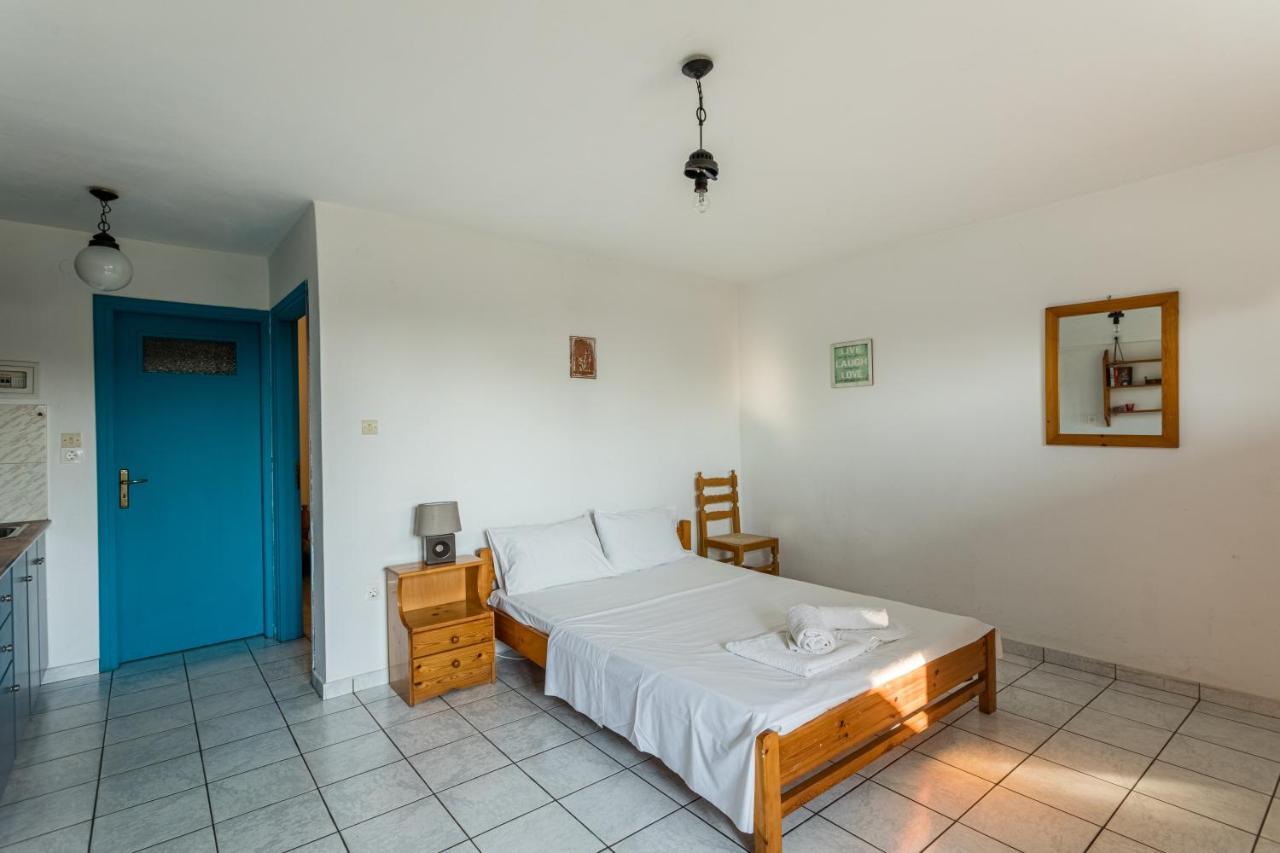 Penelope Apartments Stoúpa Esterno foto